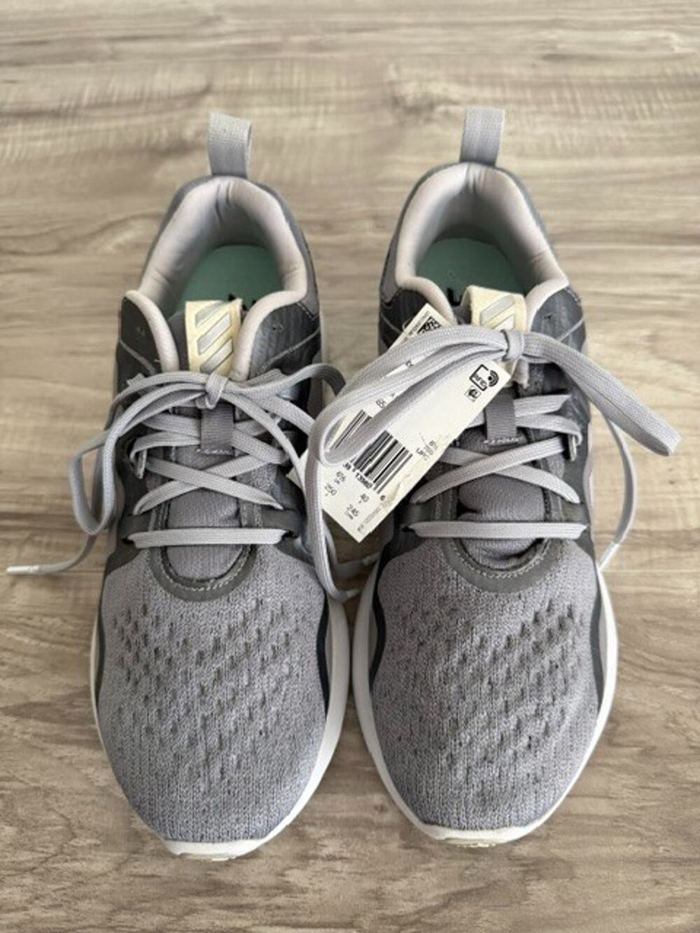 NEW (OTHER) Adidas Women's EdgeBounce Running Shoes-Gray- Size 8